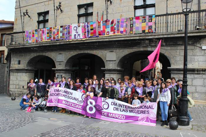 Asteburuan jarraitu zuten Ma 20 1489571905631