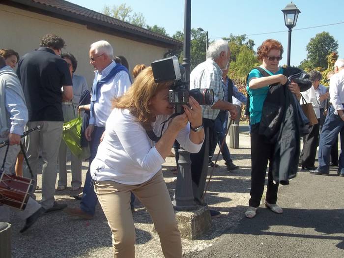 Auzokide ugarik hartu zuten  2 1506366168699