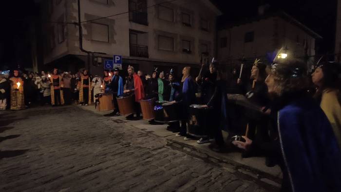 Hiru Errege Magoek ilusioz b 68 1767729378886