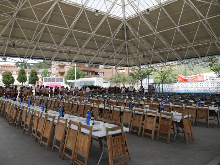 Ehunka lagun bildu dira Bera 158 1661378009897