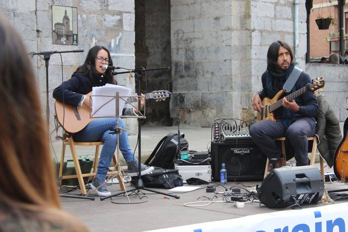 Gobernuz kanpoko erakundeen  15 1509108085658