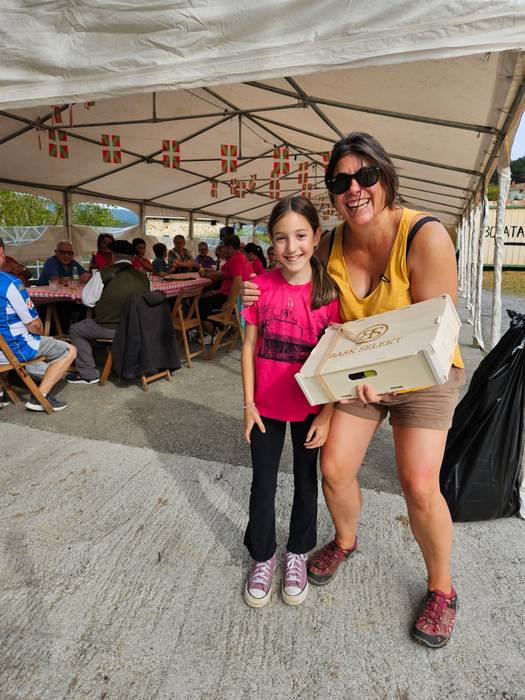 Berazako auzunea alaitu zute 24 1759402933667