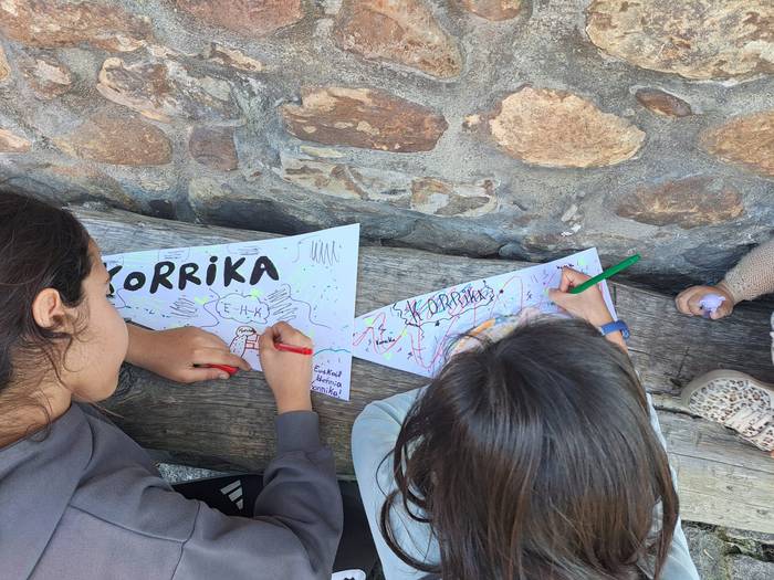 Areta apaindu zuten atzo Kor 8 1774390099774