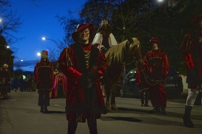 Hiru Errege Magoek ilusioz b 38 1767698595214