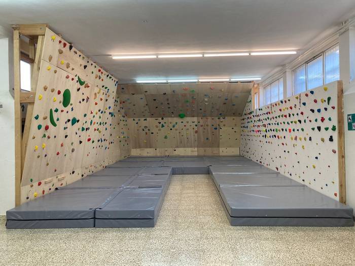 Boulderra inauguratuko du bihar Txarlazo Mendi Taldeak