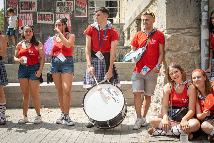 Kuadrillak protagonista Amur 42 1755188565698