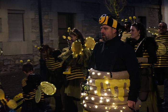 Irudimenez bete dituzte Amur 13 1771098547911