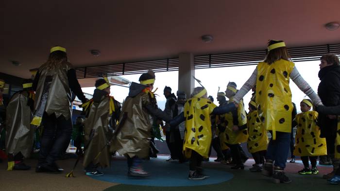 Okondoko umeek dantzatzen os 11 1518278900529