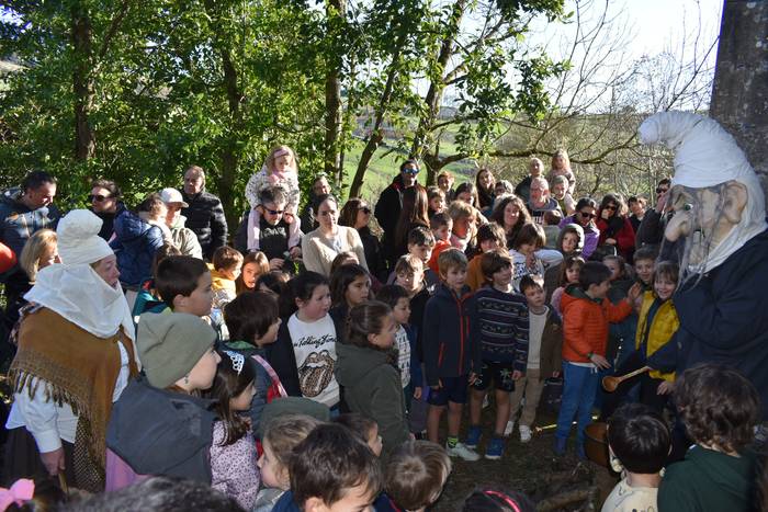 Olentzerok eta Mari Domingik 14 1765801055059