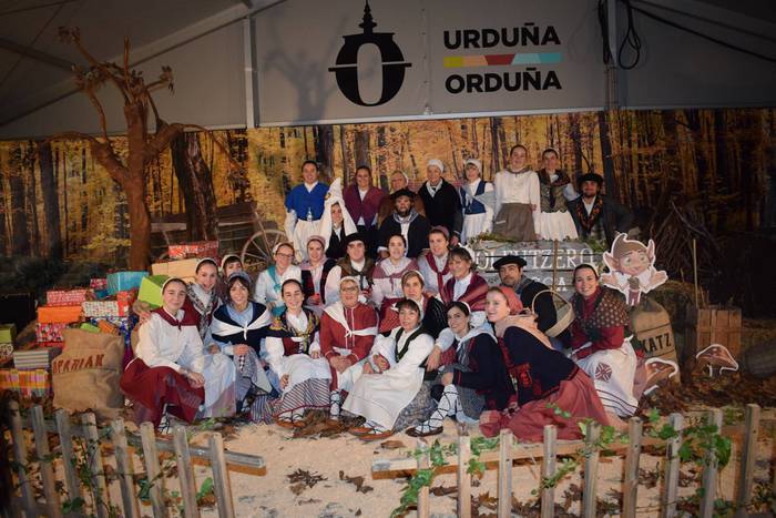 Erauntsi, Olentzero eta Mari 1 1514448127008