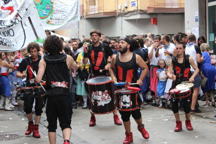 Suziria piztuta lehertu da j 13 1502792702649