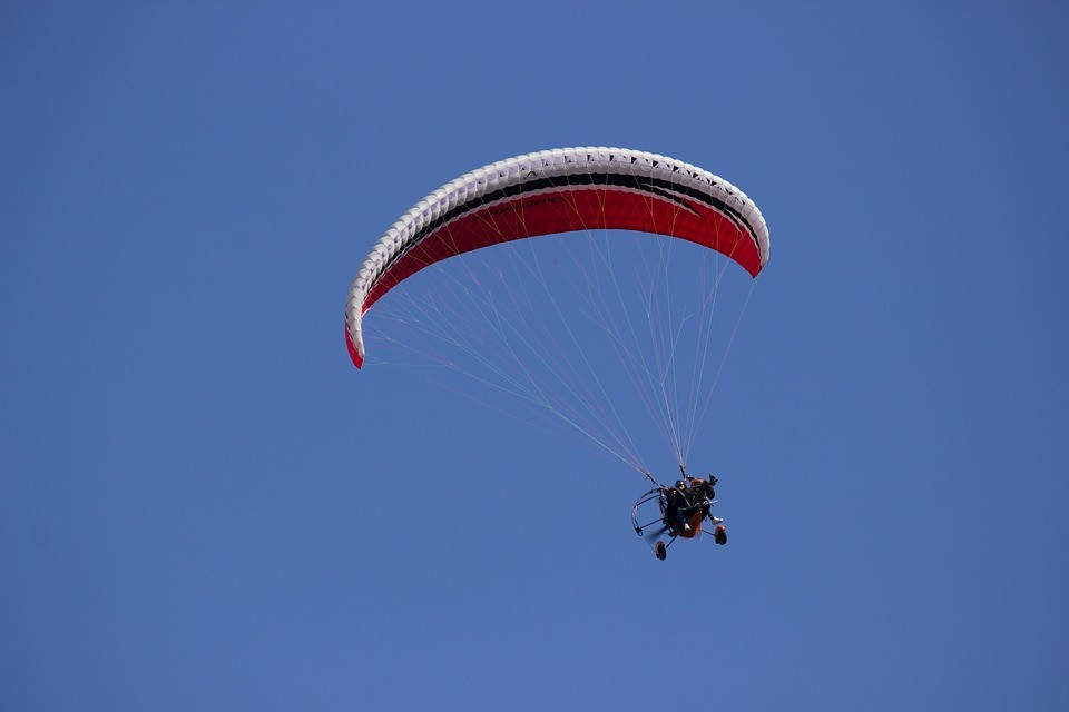 Urduñak aste santua itxiko du asteburu honetan parapentea, erdi aroko horma-irudiak eta tinte naturalak uztartuz