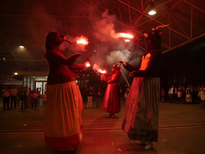 Dantza eta sua uztartu zitue 52 1661604286522