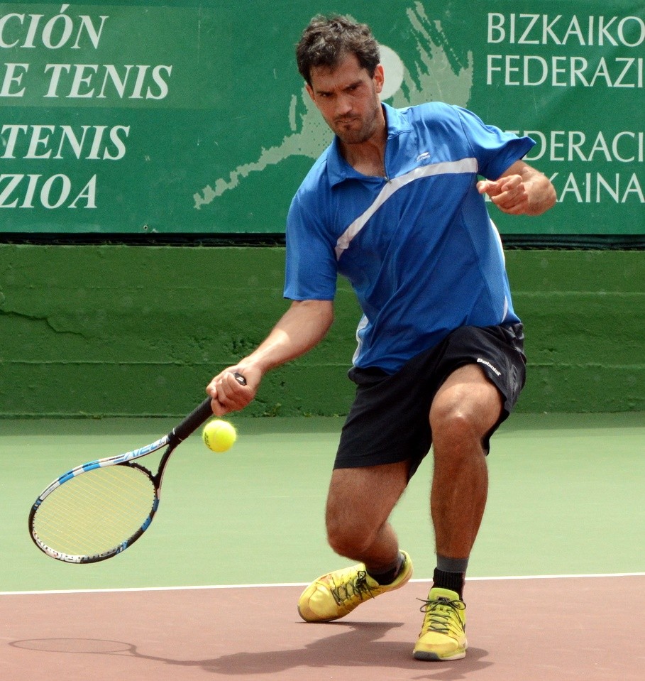 "Gasquet, Fognini, Murray, Bautista... eliteko jokalariekin neurtu naiz; batzuekin partida gogorrak eta besteekin errez galdu, karkakar..."
