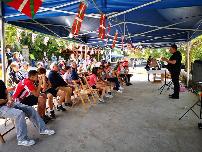 Asteburu bikaina igaro dute  29 1759091718151