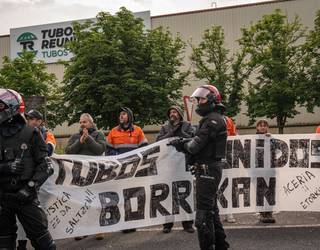 Atzoko galdeketak zerbait aldatzen du Tubos Reunidosen edo grebaren kontrako estrategiaren urrats berria baino ez da?