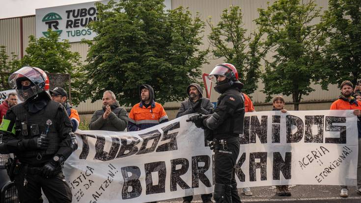 Atzoko galdeketak zerbait aldatzen du Tubos Reunidosen edo grebaren kontrako estrategiaren urrats berria baino ez da?