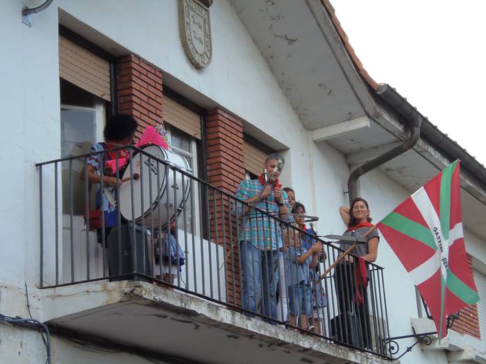 Luiaondoko Jaietako txupinaz 37 1501054390854