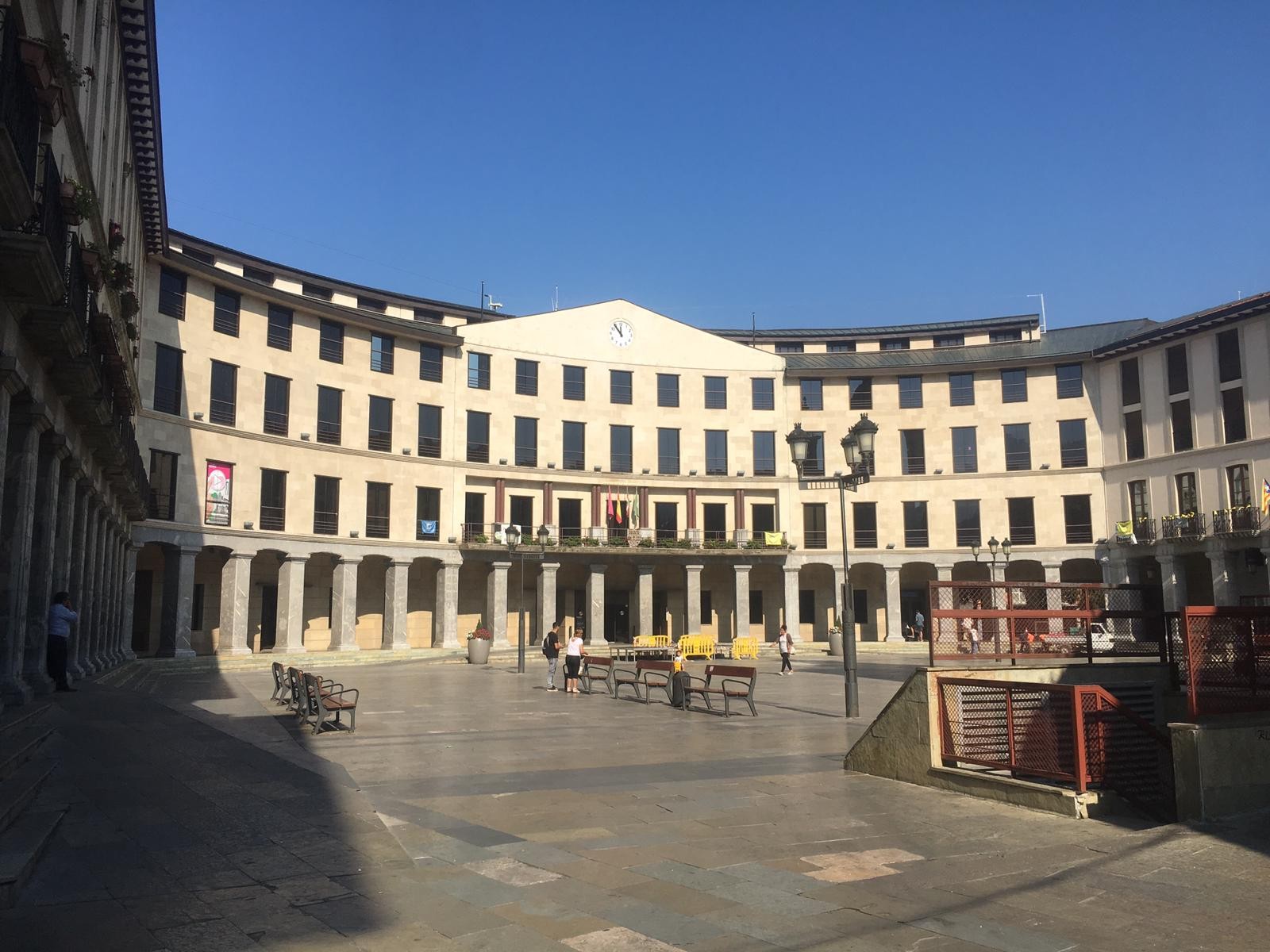"Gizarte Ekintzetako giza baliabideen gastuen %80 ordainduko du Aldundiak EH Bilduri esker"