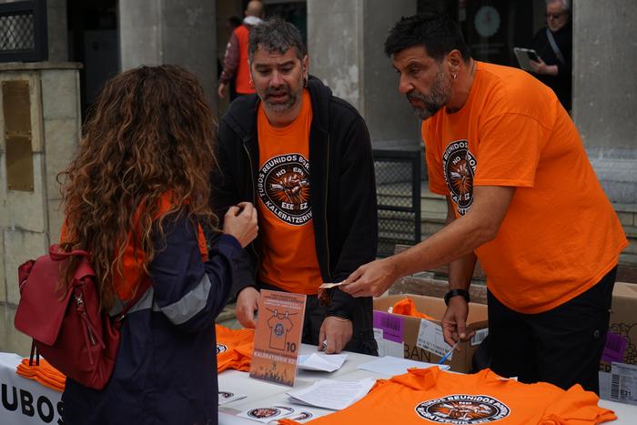 Laudiora mugitu da gaur Tubo 13 1772538953629