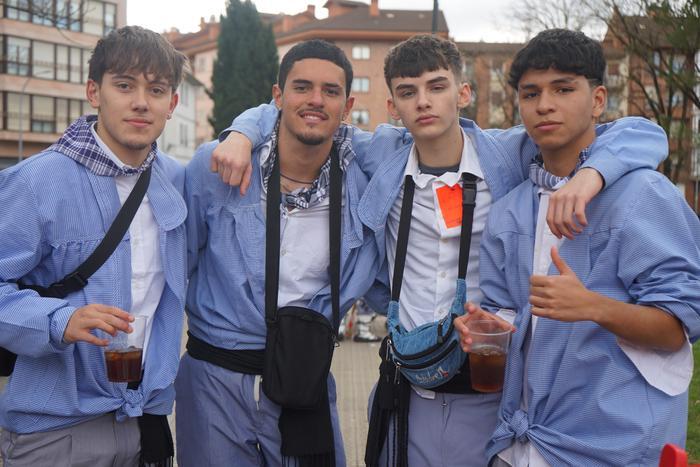 Amurrioko kintoek senideekin 39 1770387072392