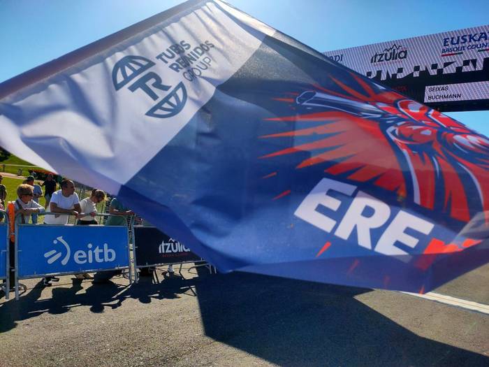 Tubos Reunidoseko grebalarie 5 1775507538597