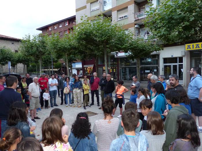 Baratze-saguzarren bila arit 18 1500237225232