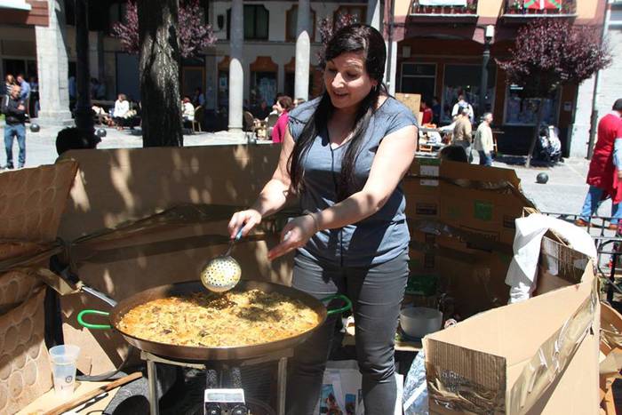 Otxomaioek jendez bete dute  25 1494233099987