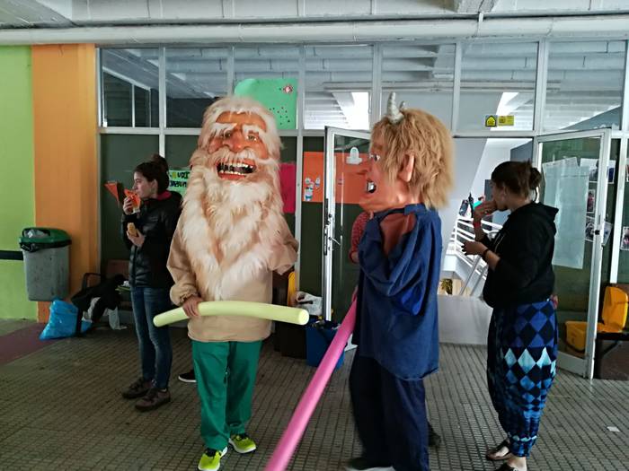 Laudio Ikastolako hainbat be 22 1495543945543