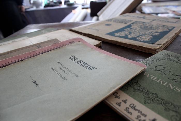 Antigualekoekin bete zuten F 21 1505129202654