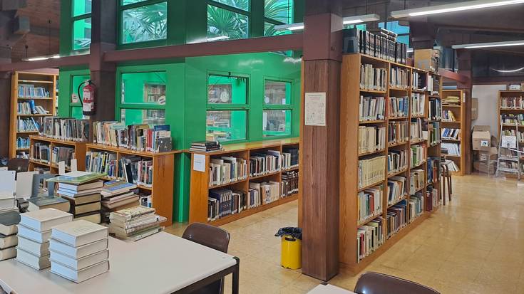 Familientzako irakurketa gida aurkeztu dute Altxa Buruak eta Amurrioko Udal Liburutegiak