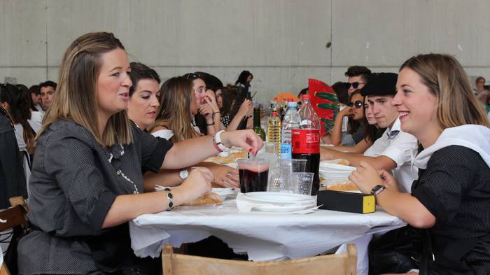 Tokiko ekoizleak eta koadril 25 1502722334862