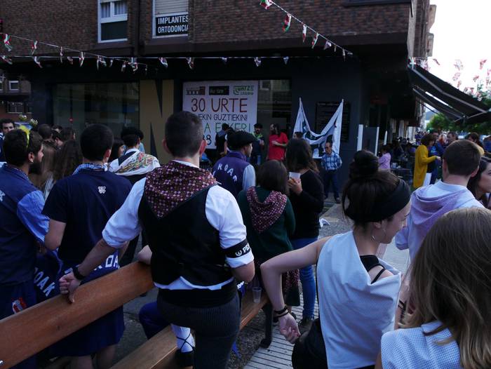 Goizetik iluntzera arte luza 44 1534534430901