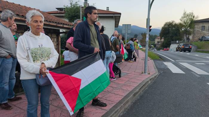 "Palestinarekin konpromisoa" 32 1760599229908