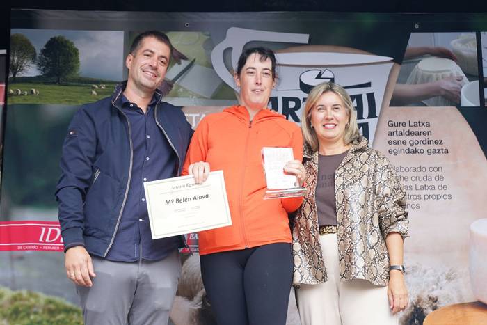 Yolanda Elosegui, Maria Ange 35 1758471097604