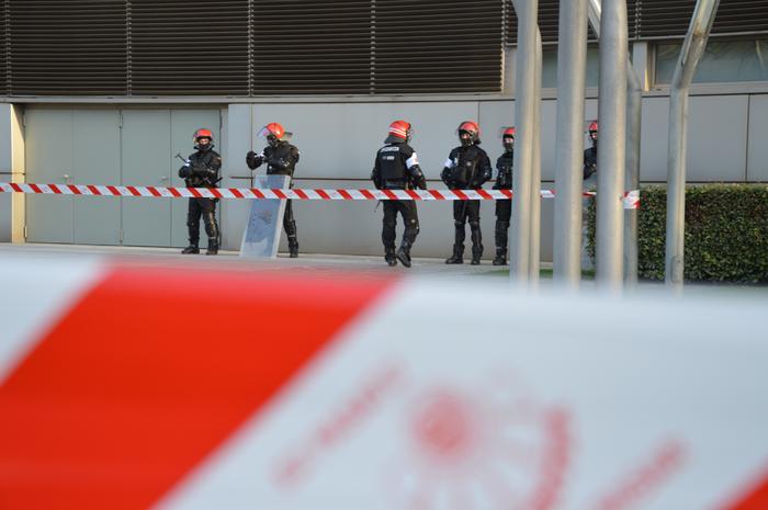 Tubos Reunidoseko langileek  13 1772101122138