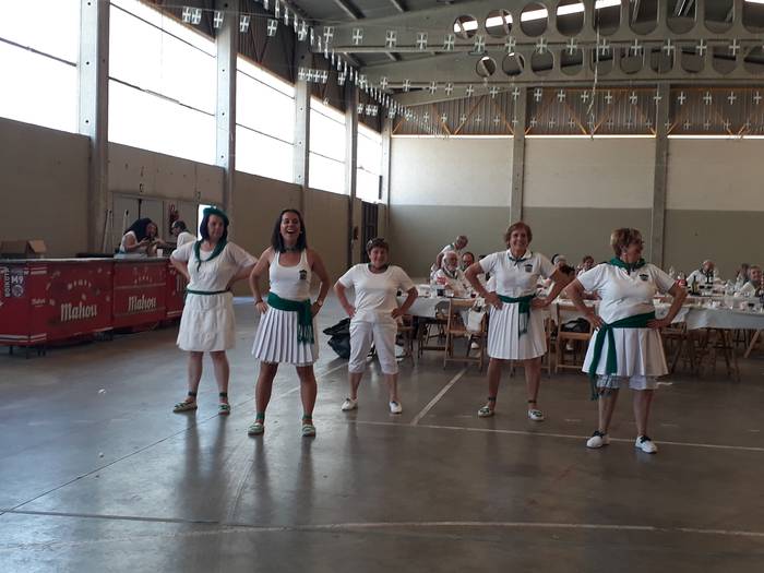 Dantza Lagunak taldeak 51. u 44 1498038428354