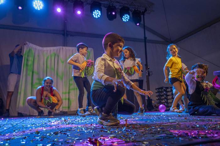 Maila altuko ikuskizuna eska 27 1757231315787