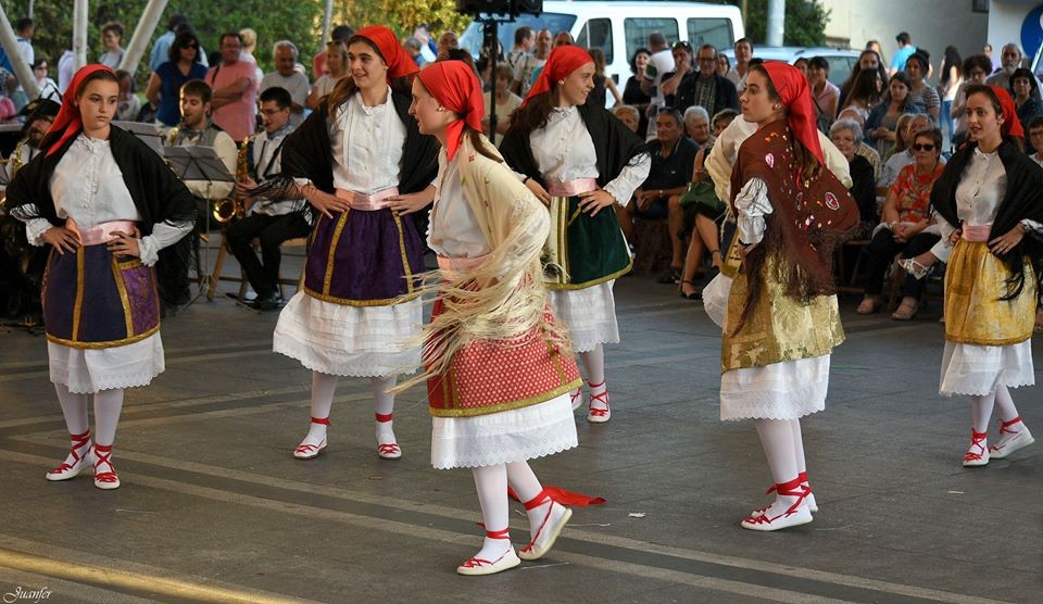 Bertan behera utzi dute Itxarkundia eta Musika Bandaren arteko emanaldia, barne liskarrak medio