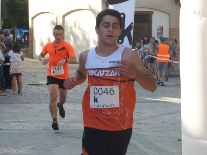 Haur zein helduek izan zuten 297 1538429630172