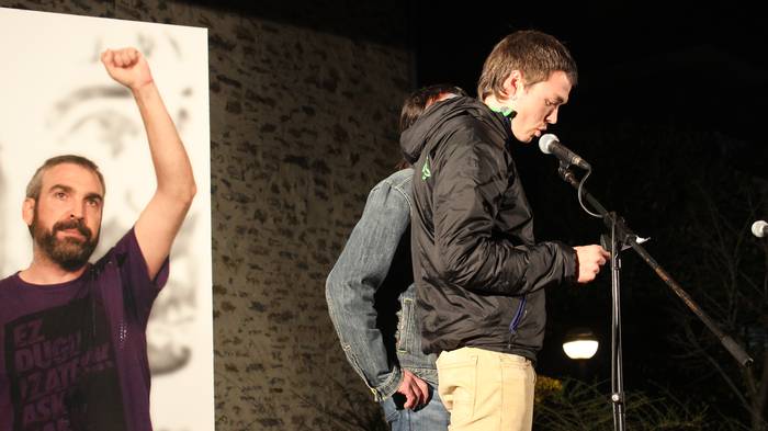 Alfredo Remirezen aldeko manifestazioa