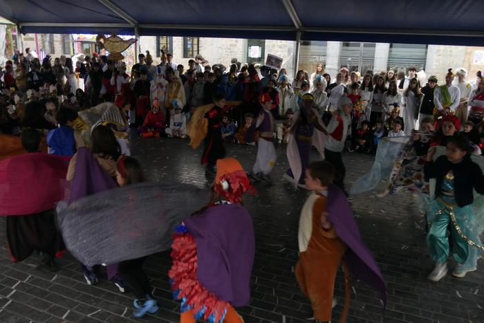 Amaurreko ikasleek kolorezta 75 1770988776184