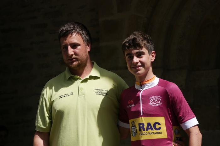 Kirolak eta umeen jarduerek  30 1777117265173