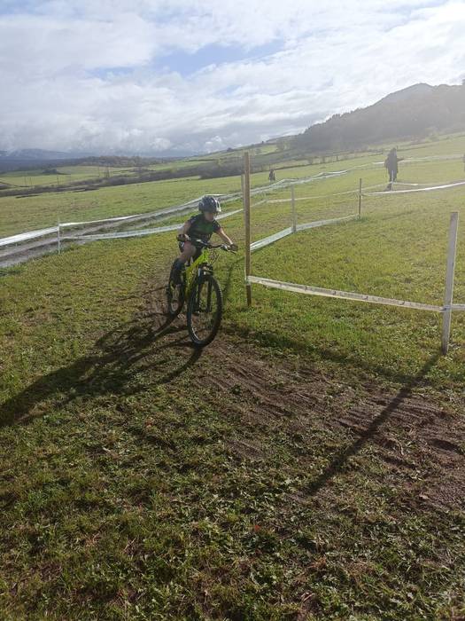 150 gazte inguruk parte hart 24 1762672334922