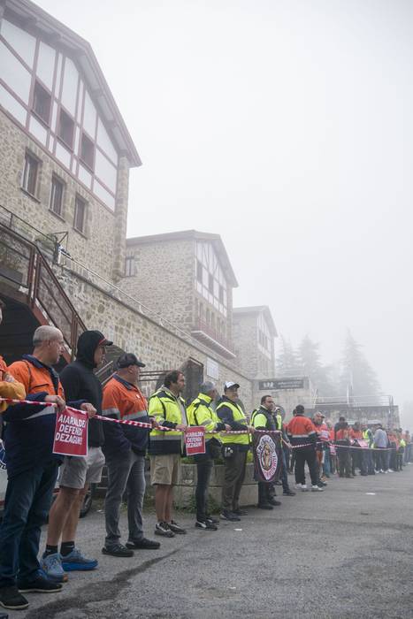 Giza katea osatu dute Tubos  5 1776687332581