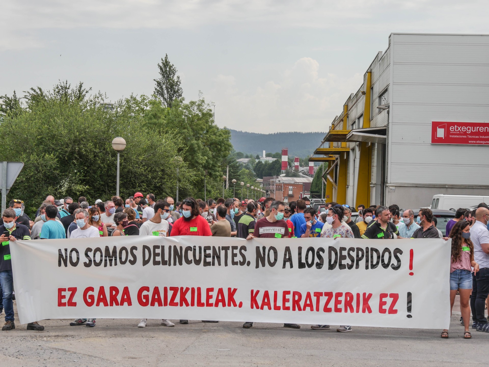 500 langile kaleratu nahi ditu Tubacexek, enpresa-taldearen langileria osoaren %20