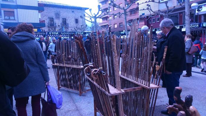 Tokiko ekoizleak eta enkatea 3 1485165221849