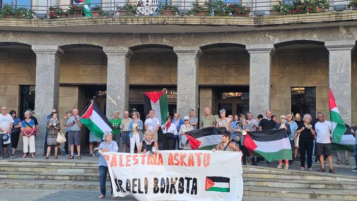 Palestinaren aldeko burrunba 28 1757102619685