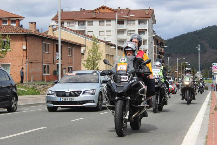 Euskal Herriko itzuliak esku 21 1522848954364