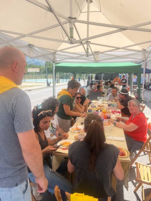 Paella, tortilla eta jokoak  18 1754350554024